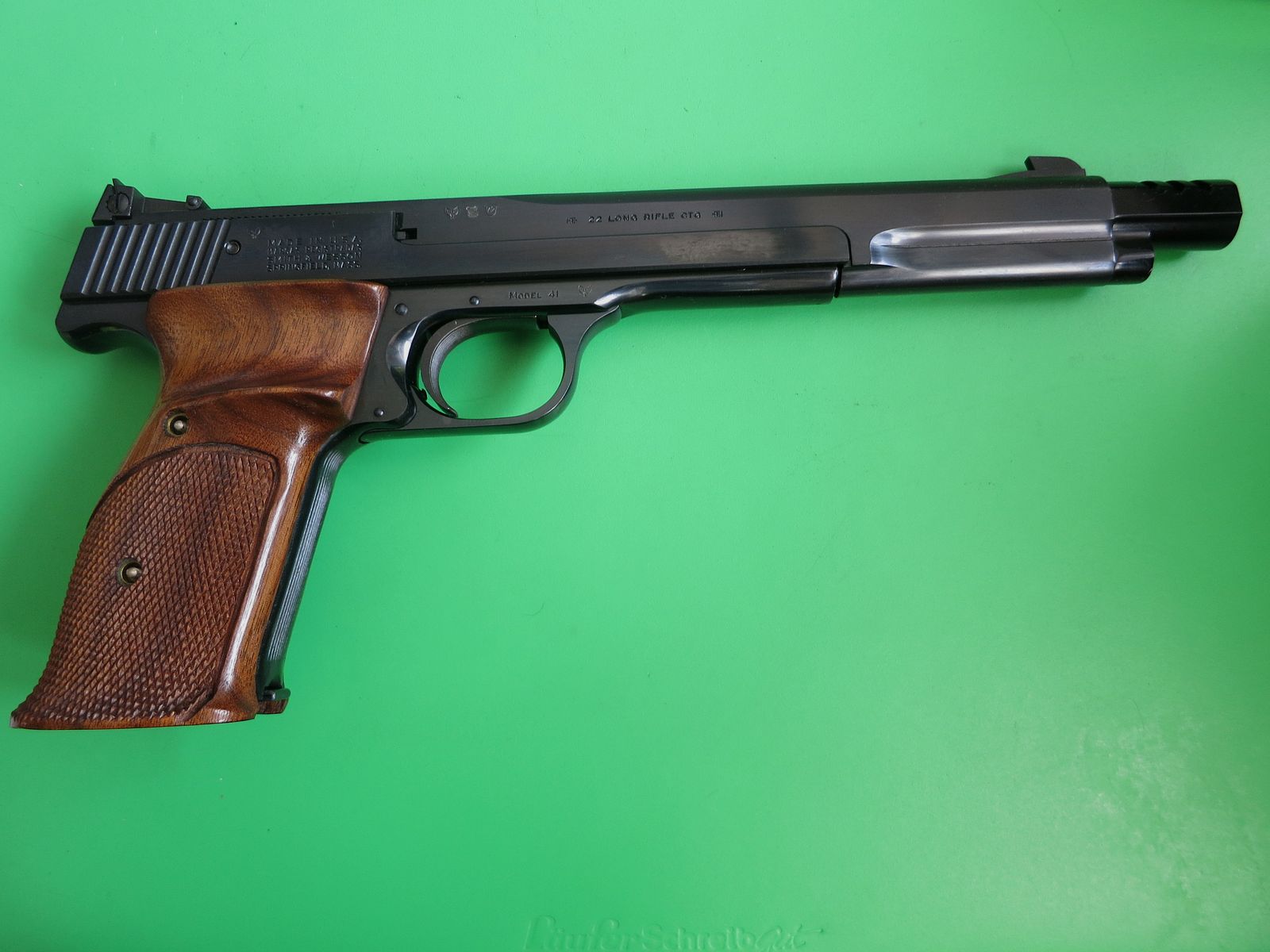 Pistola sportiva di alta gamma Smith&Wesson Mod. 41, .22 lfB, canna da 7,5" con compensatore, come nuova, assoluta rarità da collezione #40
