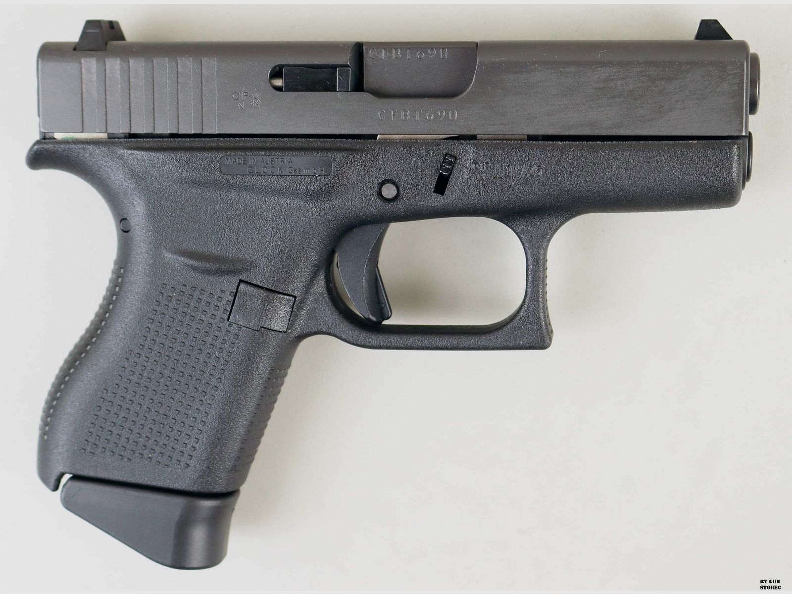 Pistola Glock mod. 42 cal. 9 corto Combo Set matr. CFBT690, immagine 4 di 9