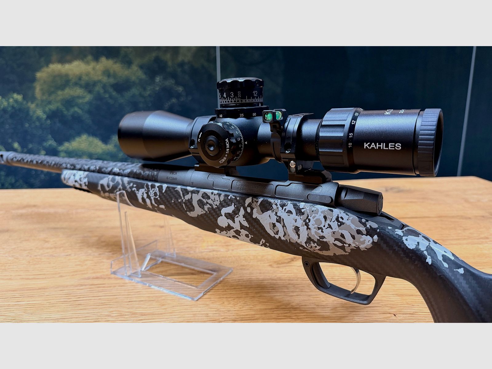 Gunwerks ClymR / 6 Creedmoor / LL 18" / con sistema in titanio / Kahles K318i 3,5-18x50