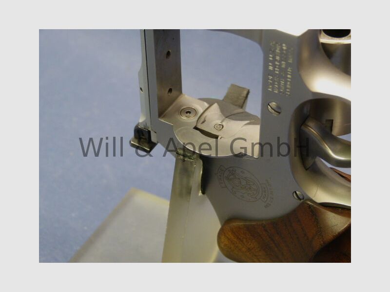 SMITH & WESSON Revolver Modell 686-6 Target Champion