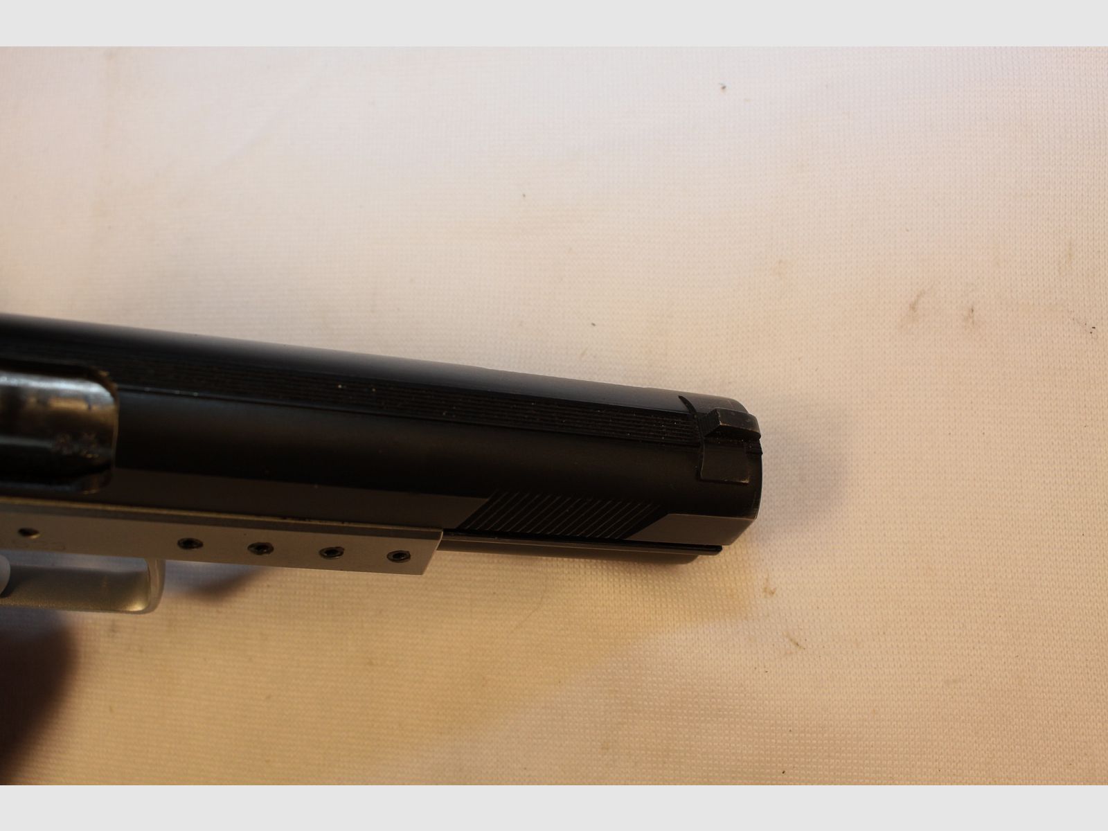 Pistolet 9mmLuger Tanfolio.
