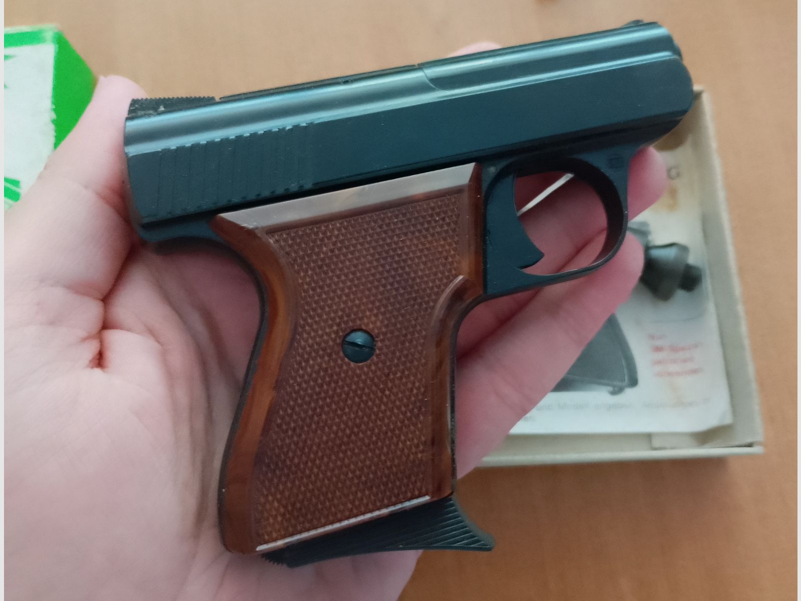 Alte Rhöner SM 15 Kal. 8 mm Knall im PTB 83/2 mit Verpackung!