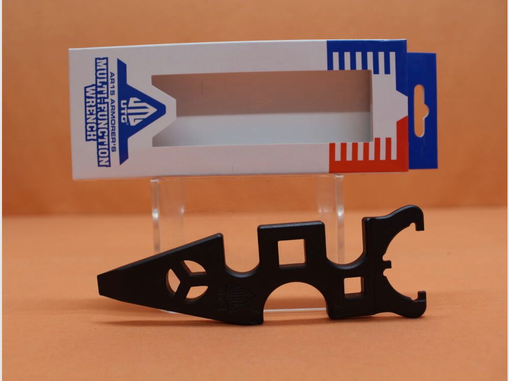 UTG - Leapers AR-15: Armorers Mini Combo Wrench UTG (TL-ARWR02) Multi Function/ Weapon Tool