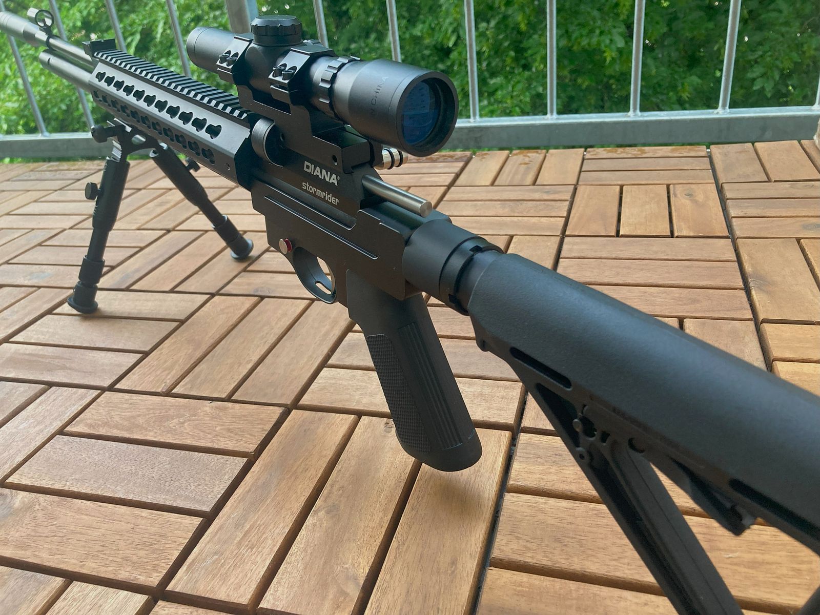 Diana Stormrider Luftgewehr Kaliber 4,5mm neuwertiger Umbau AR15 Stil