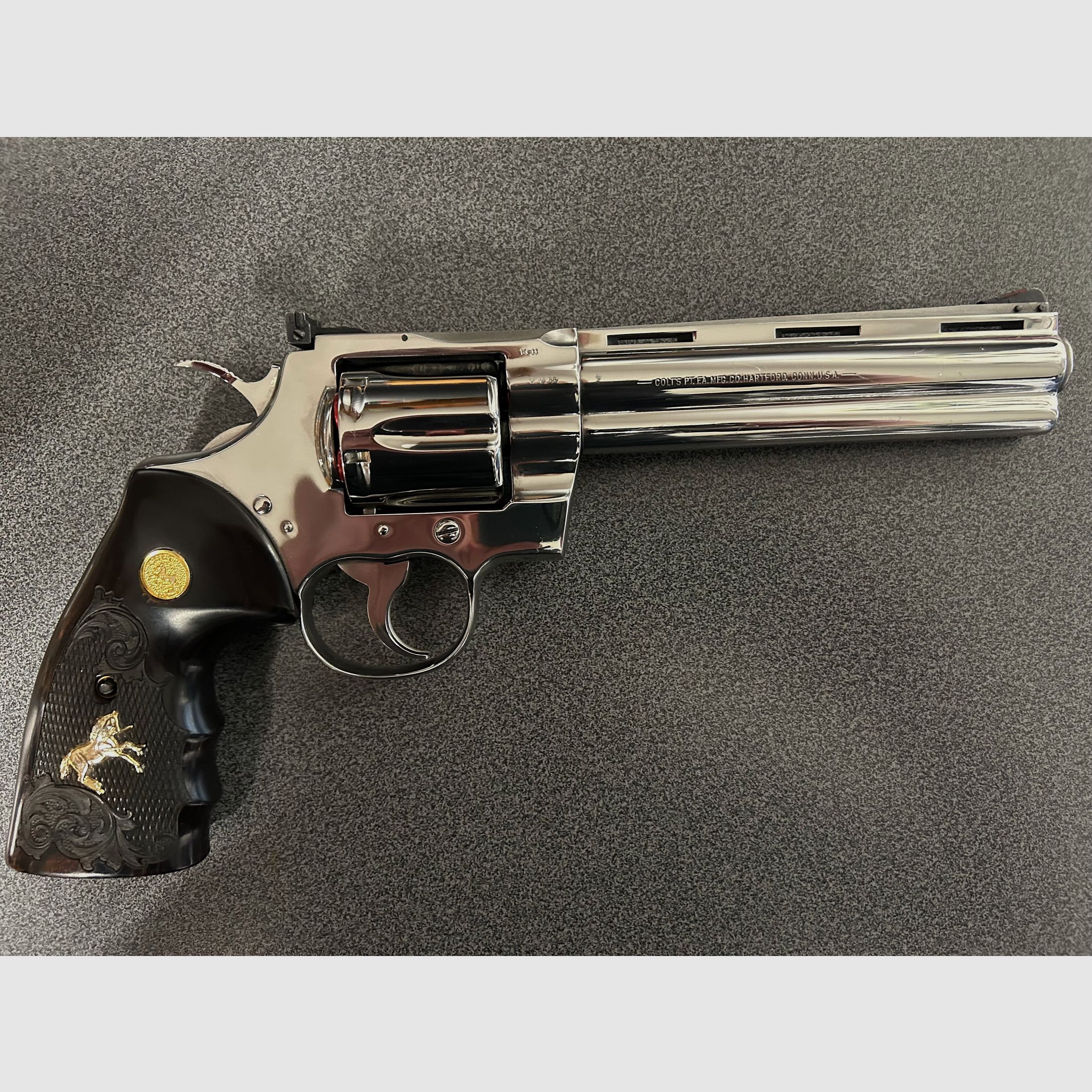 Colt Python 6“ acero inoxidable 357