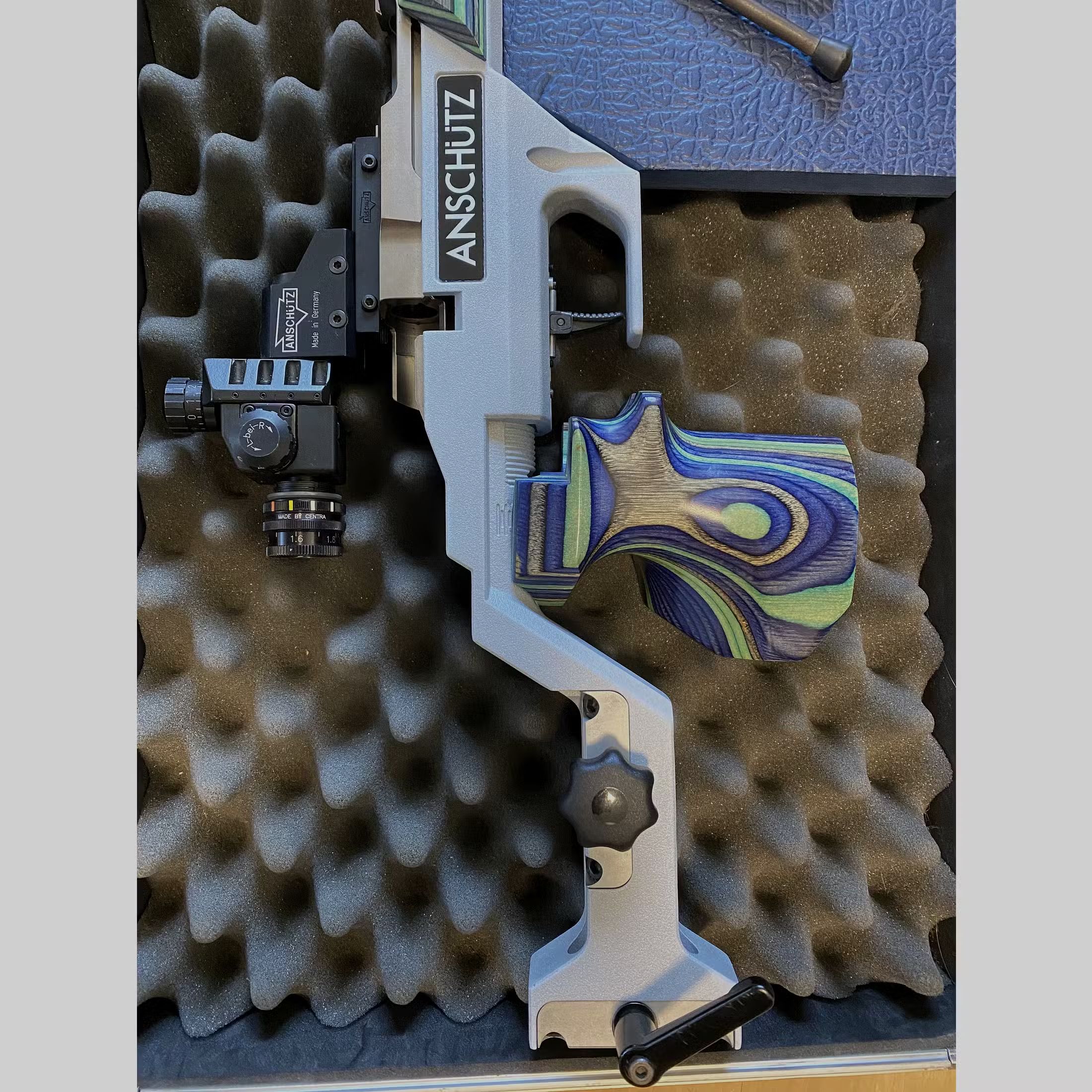 Anschütz 2013 aluminum stock with stainless steel barrel - special edition