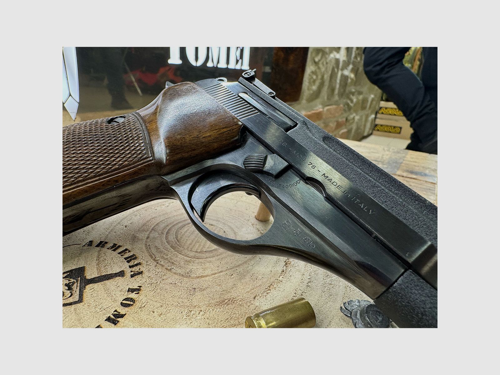 USATO – PISTOLA – BERETTA MOD. 76 cal. 22LR, immagine 4 di 6