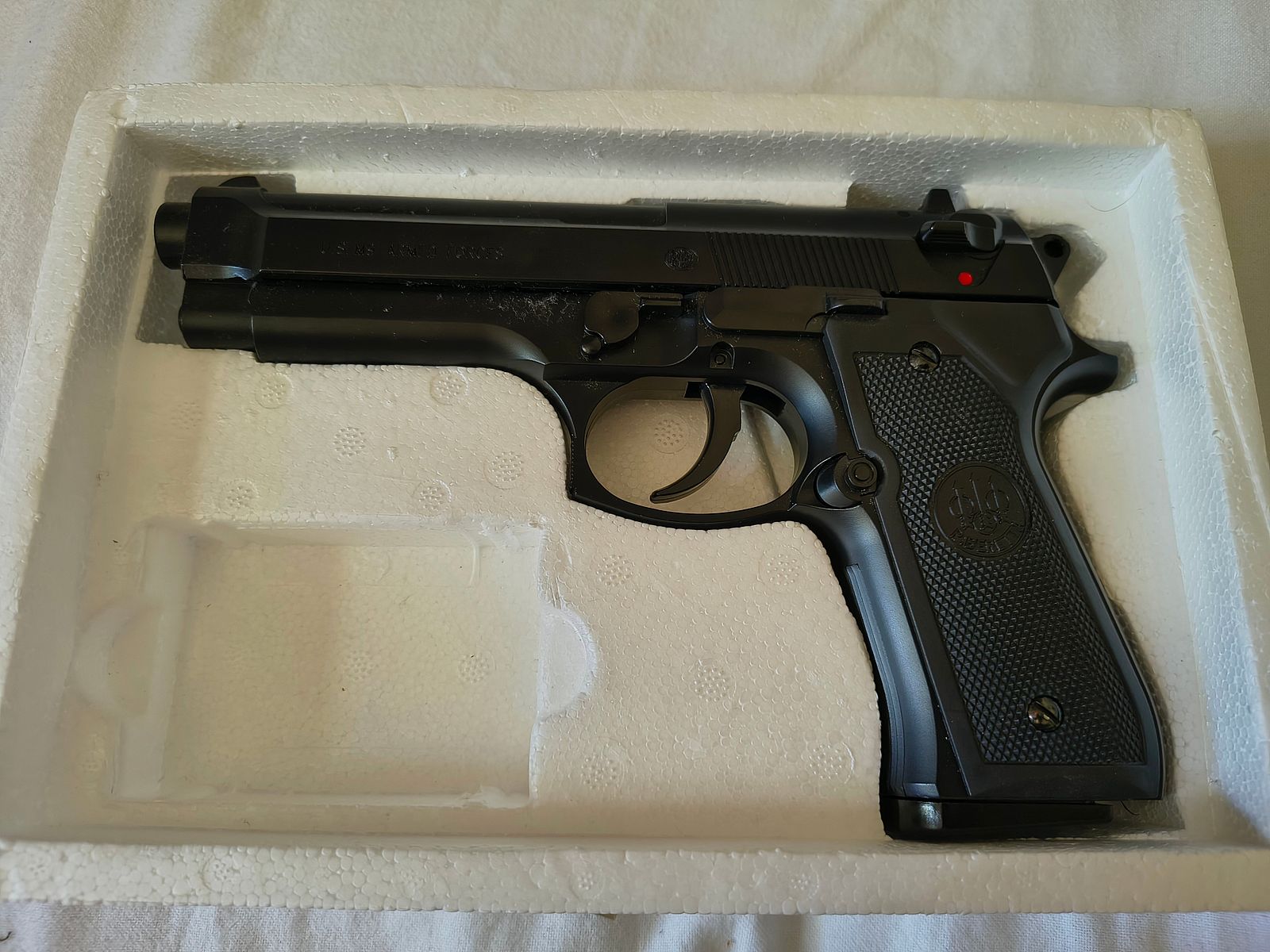Umarex Beretta M9 Airsoft Pistole (Preis VB)