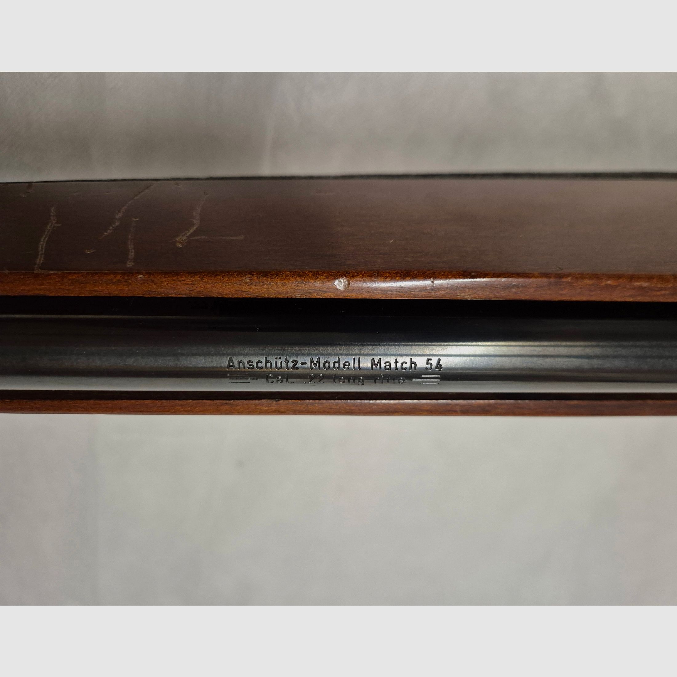 Anschütz KK Match 54 z numerem seryjnym X