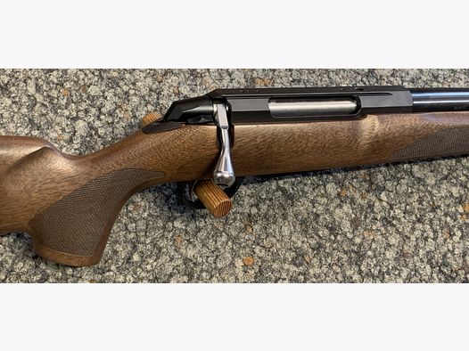 Tikka T3x Varmint Holz/Wood .308Win. 51cm Lauf mit Gewinde, neuwertig!