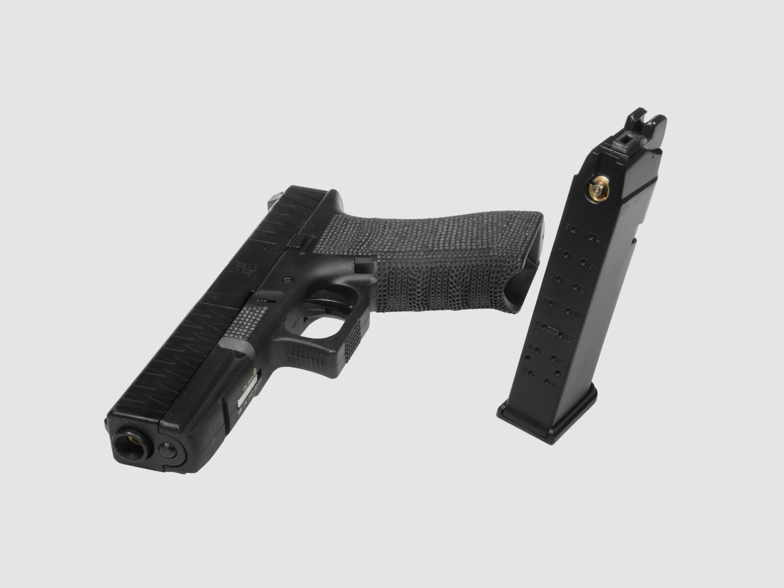 P05 GBB Airsoft Pistole in Schwarz | Delta Armory