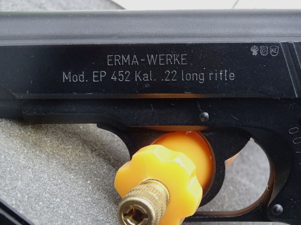 ERMA EP 452 caliber .22lr barrel length 85mm EP 452