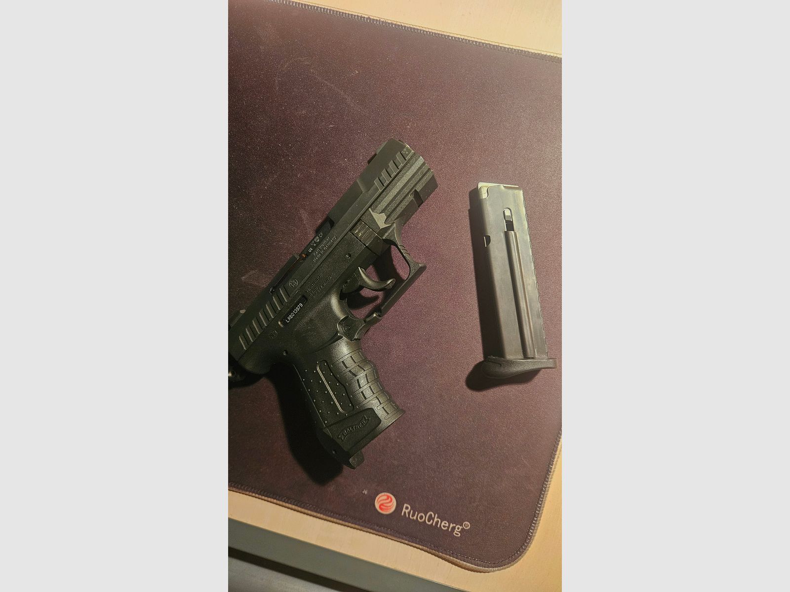 P22 pistolet d'alarme de Walther