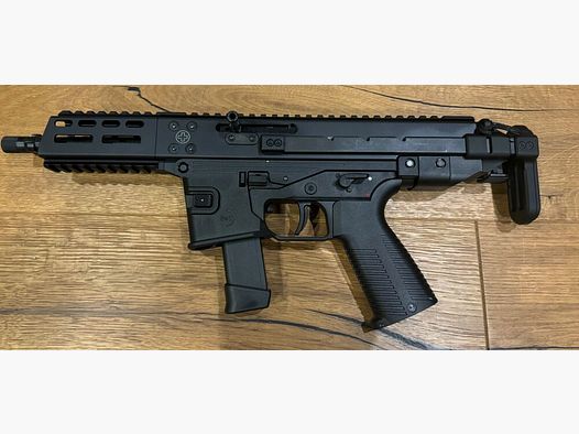 Brügger & Thomet GHM 9 G z teleskopową kolbą