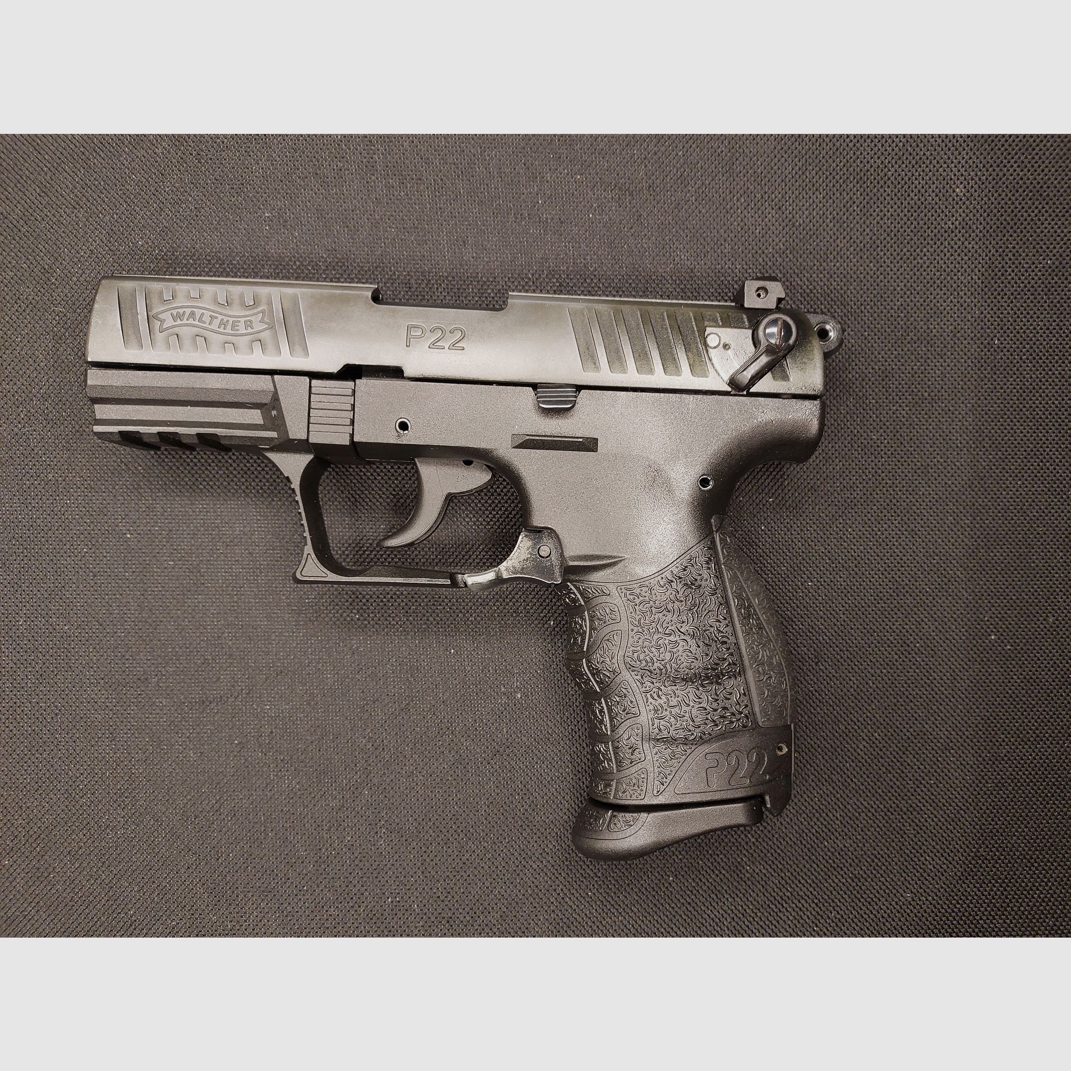 Walther P22Q blank firing pistol 9mm P.A.K. black (PTB 778) - P 22 q with Coptex holster