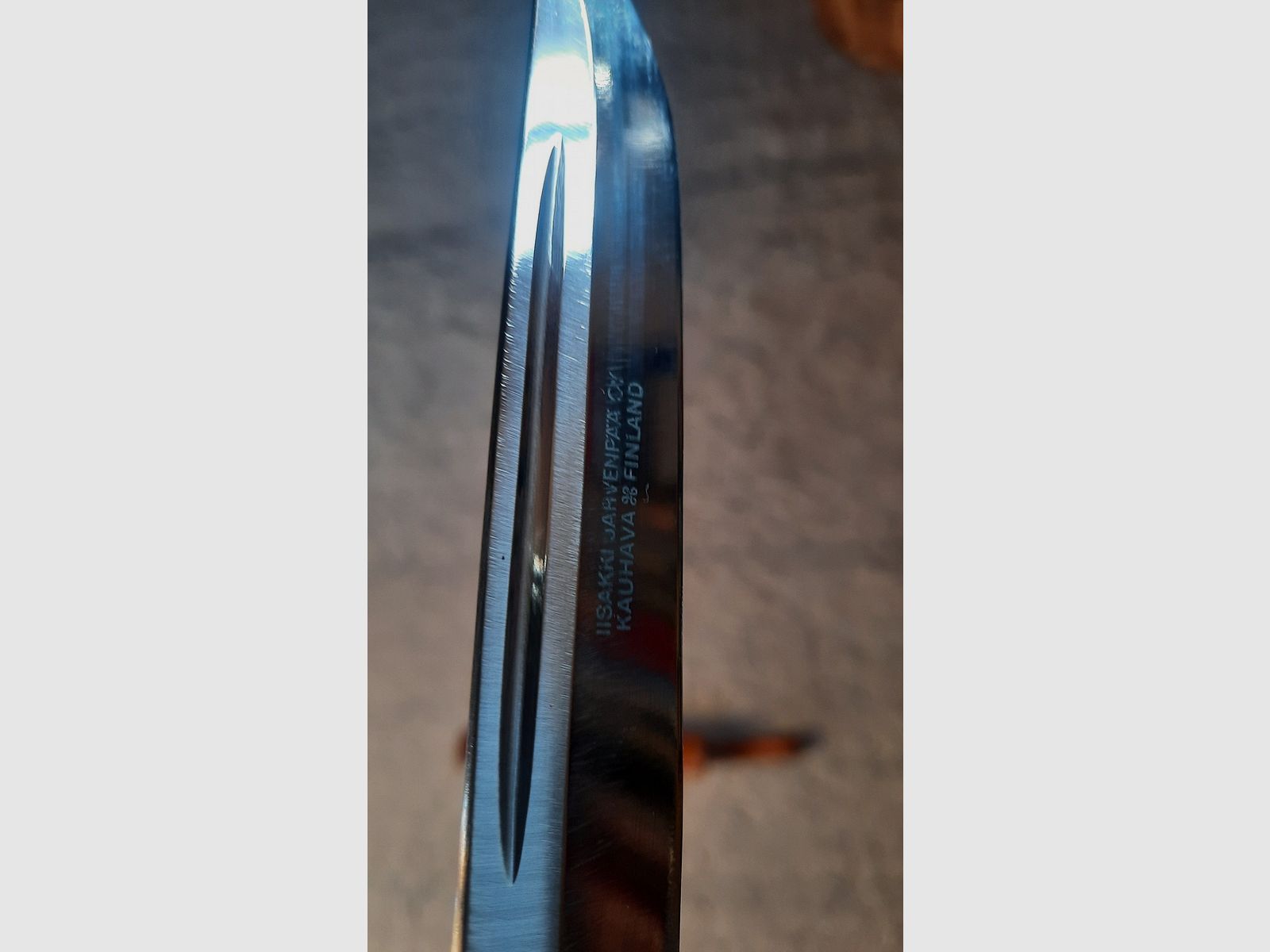 Bellissimo coltello da caccia e da esterno Kauhava dalla Finlandia. PUUKO Messer