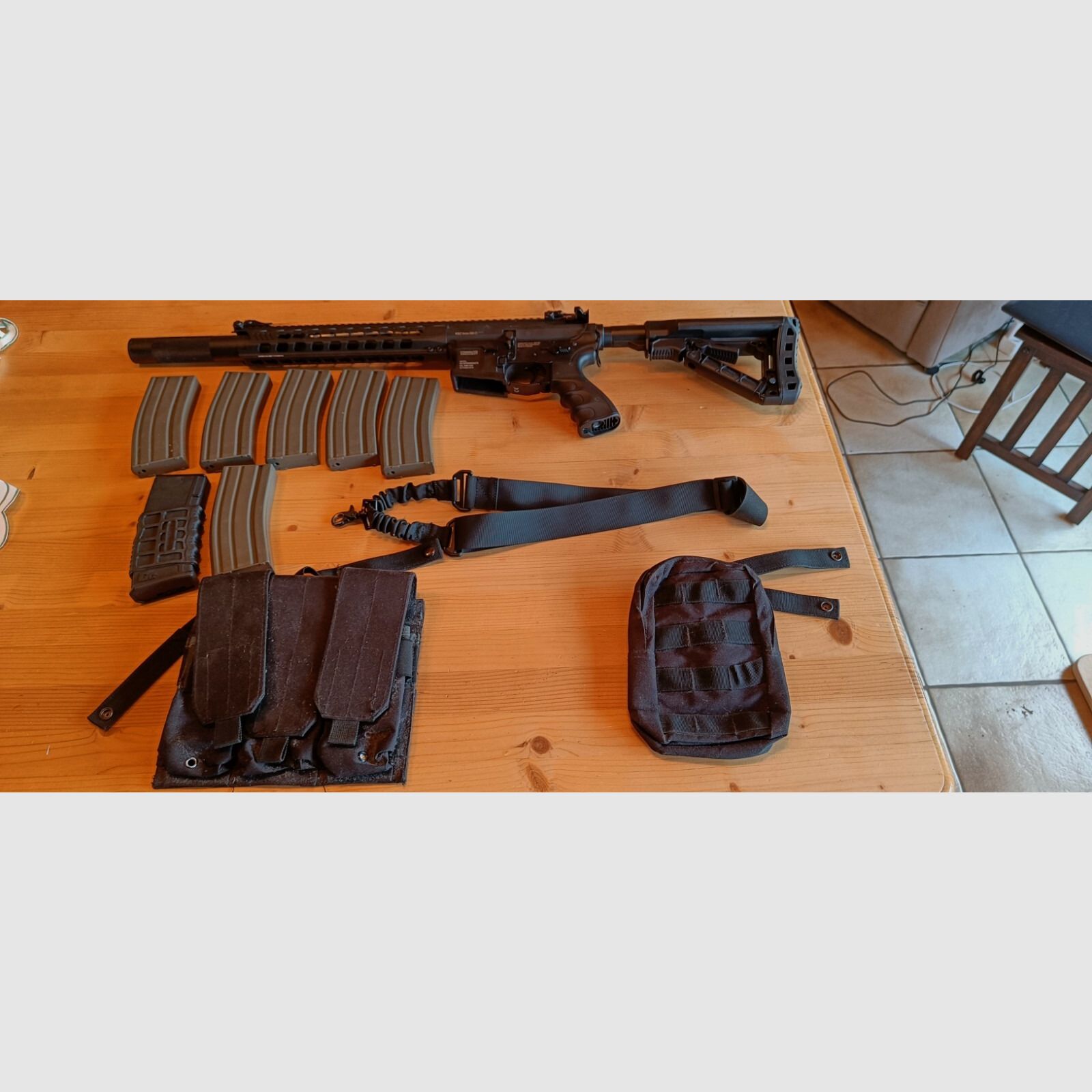 Airsoft S-AEG GC16 Predator incl Zubehör