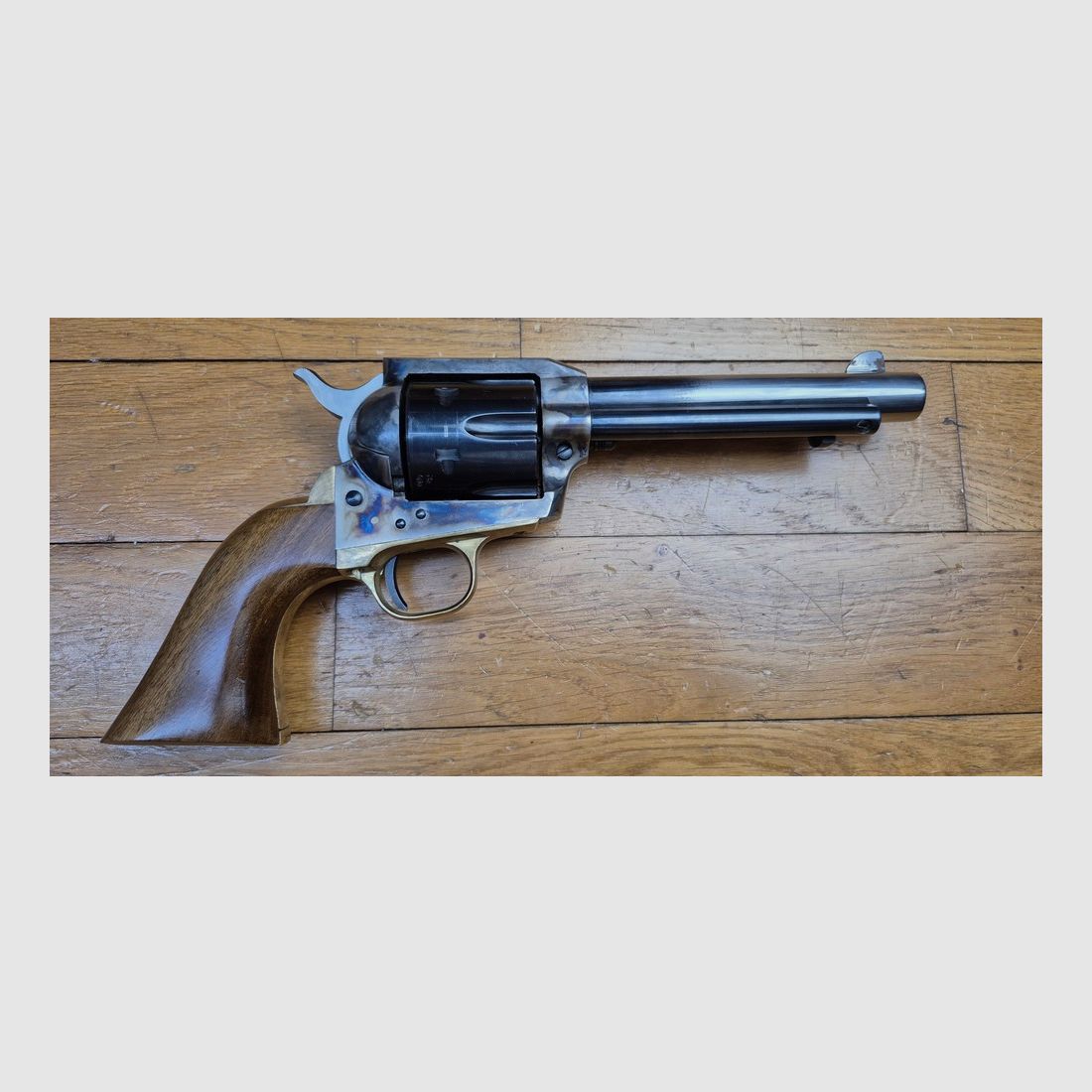 SAA 1873 von Ubert in 44-40 / 44 WCF – „Mod American Carbine“ – Ästhetischer Zustand gut (ohne Oxidation) Mechanischer Zustand einwandfrei – Aber Korn „bearbeitet“ – Wird für Teile verkauft, obwohl im aktuellen Zustand verwendbar!, Bild 14 von 19