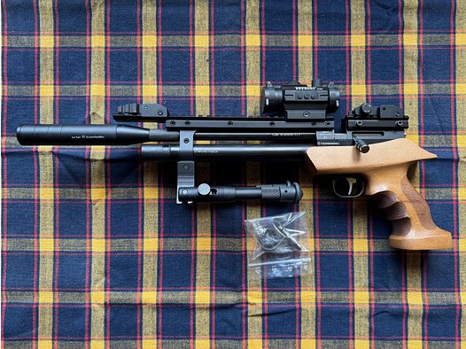 Diana Bandit PCP Pistole mit Extreme Tactical Edition umbau