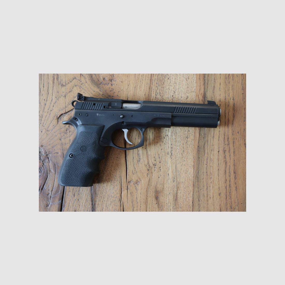 CZ75 Sport 2 Pistole 9x19 mit 2 Wechselsytemen .22 lfb