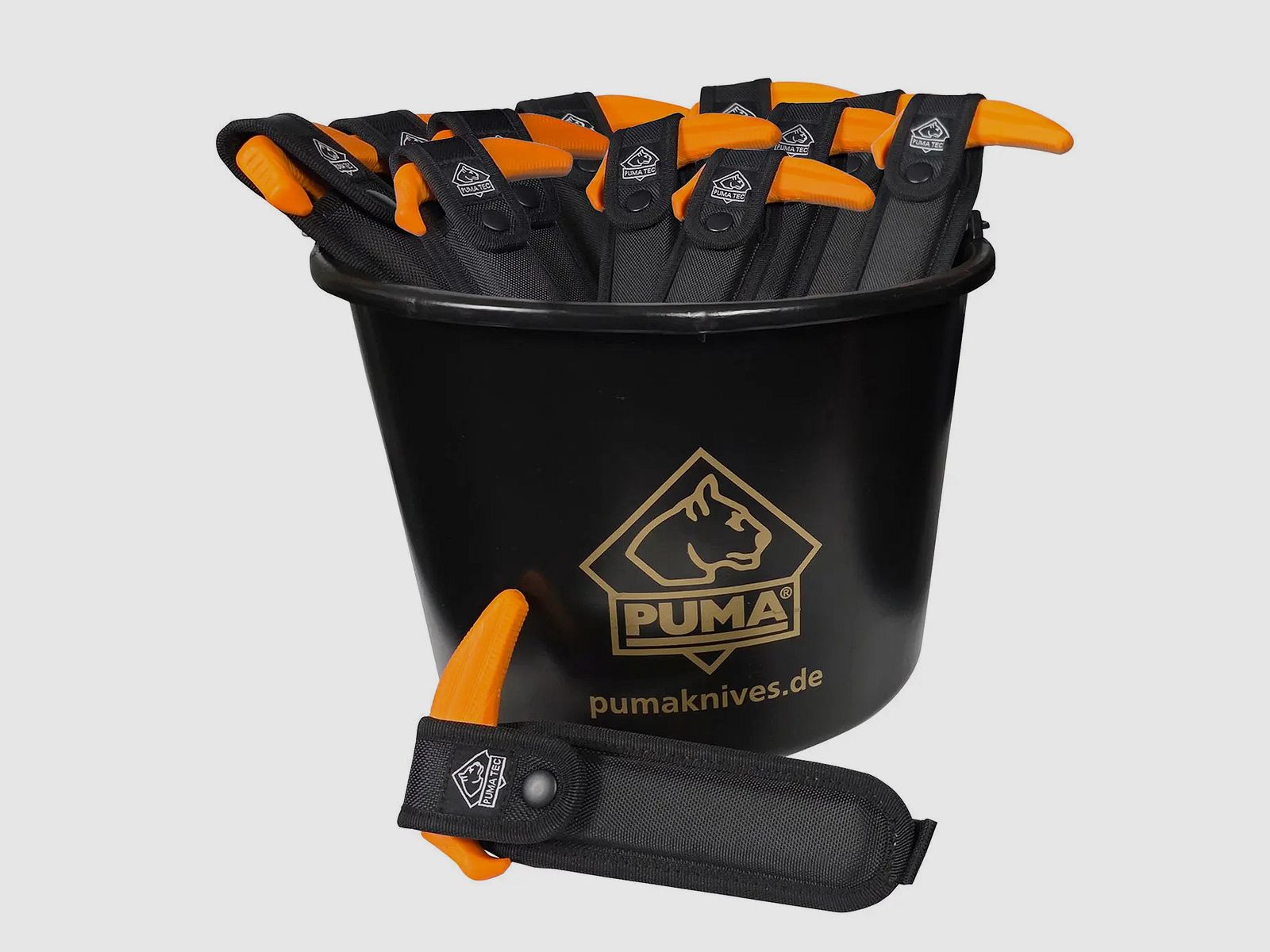 PUMA SET Eimer + 24 Knochensägen