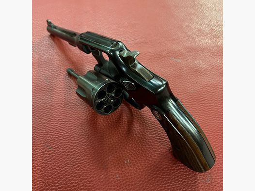 Smith & Wesson 1910 Victory