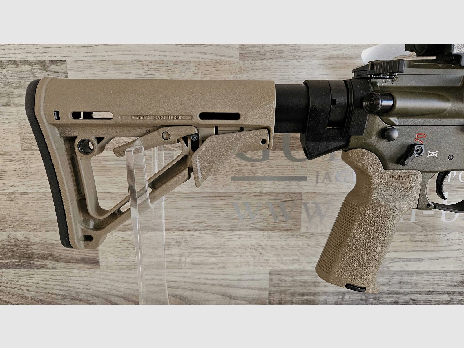 Schmeisser AR15 M5FL Sondermodell MAGPUL 16,75" OD Green .223Rem mit Zieloptik - versandkostenfrei ! - Neuware vom Fachhandel