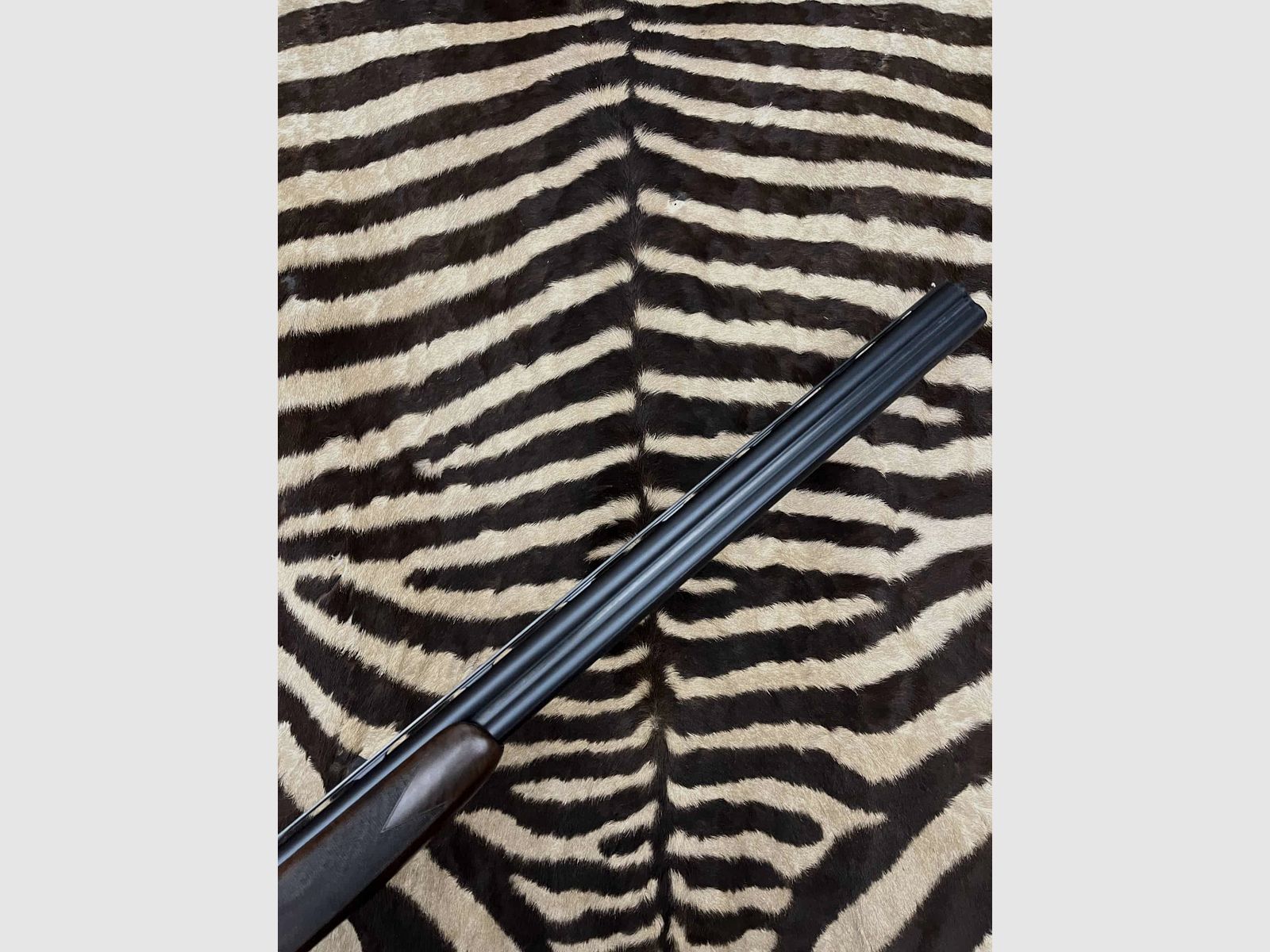 Beretta 687EELL Diamond Pigeon Jagdszene Kal.20/76 – ca.71cm – 5 Chokes – Waffenkoffer, Bild 4 von 11