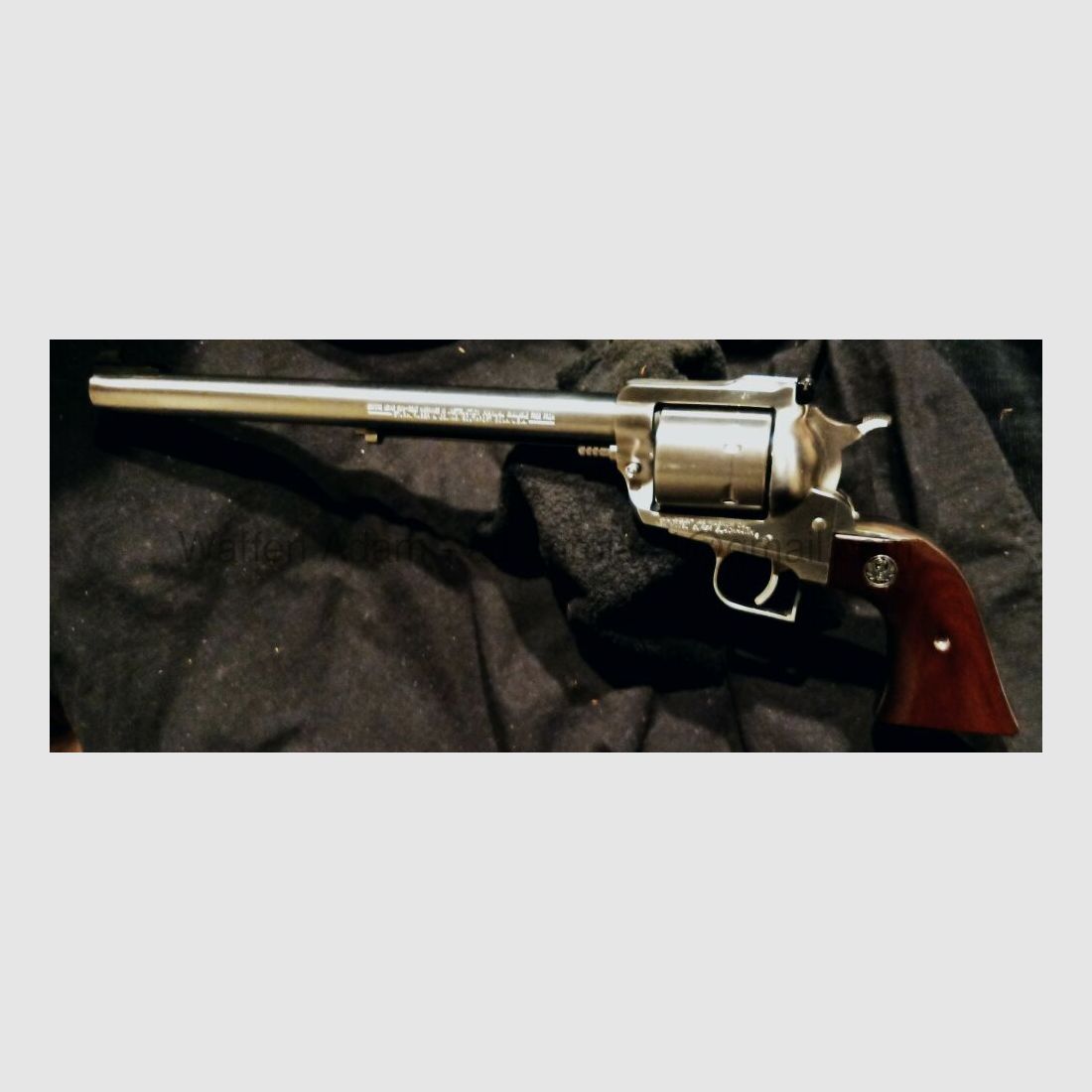 Ruger New Model Super Blackhawk 10.5 inches