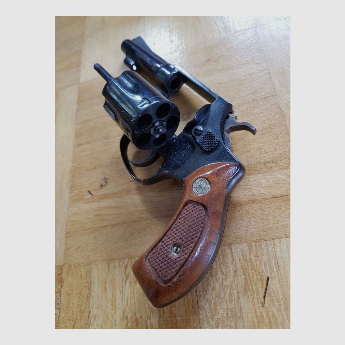 Smith & Wesson 36