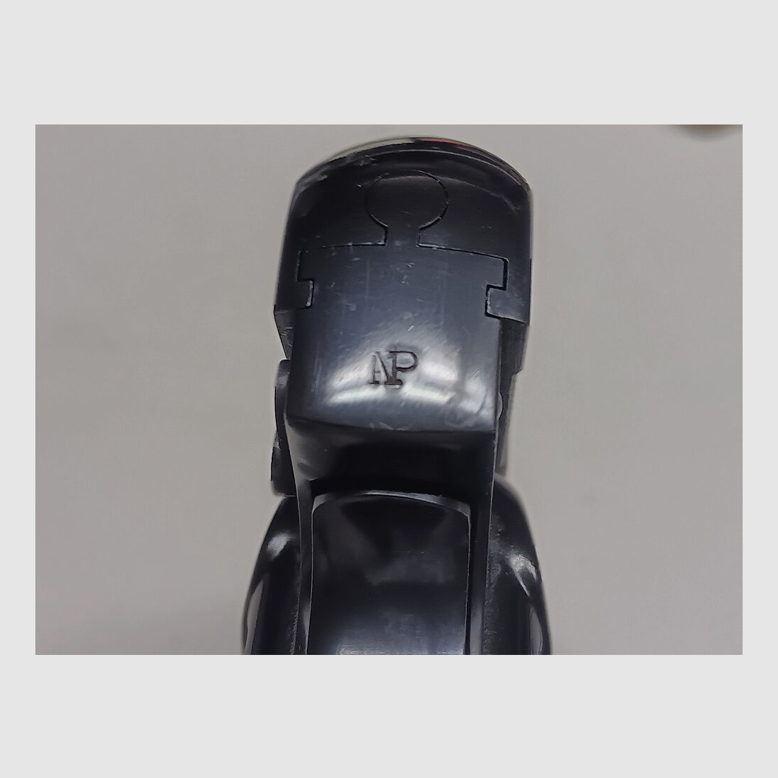 FN - Fabrique Nacional de Armas de Guerra - Herstal - Bélgica Mod. 1910 "Reina Juliana"