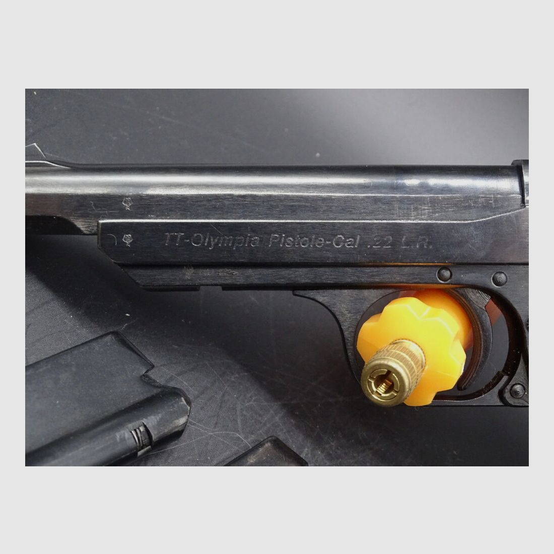 Norinco Olympia TT Kaliber .22lr 2x Reservemagazine & Laufgewicht Olympia TT