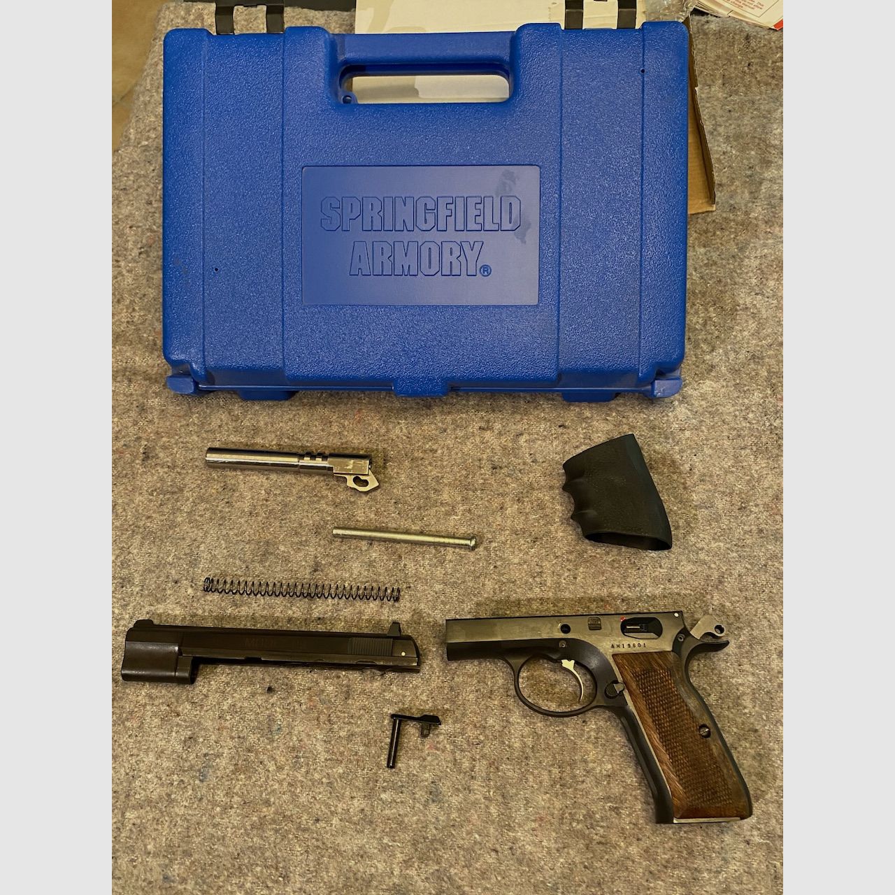 Springfield Armory P9 Pistole in 9mm