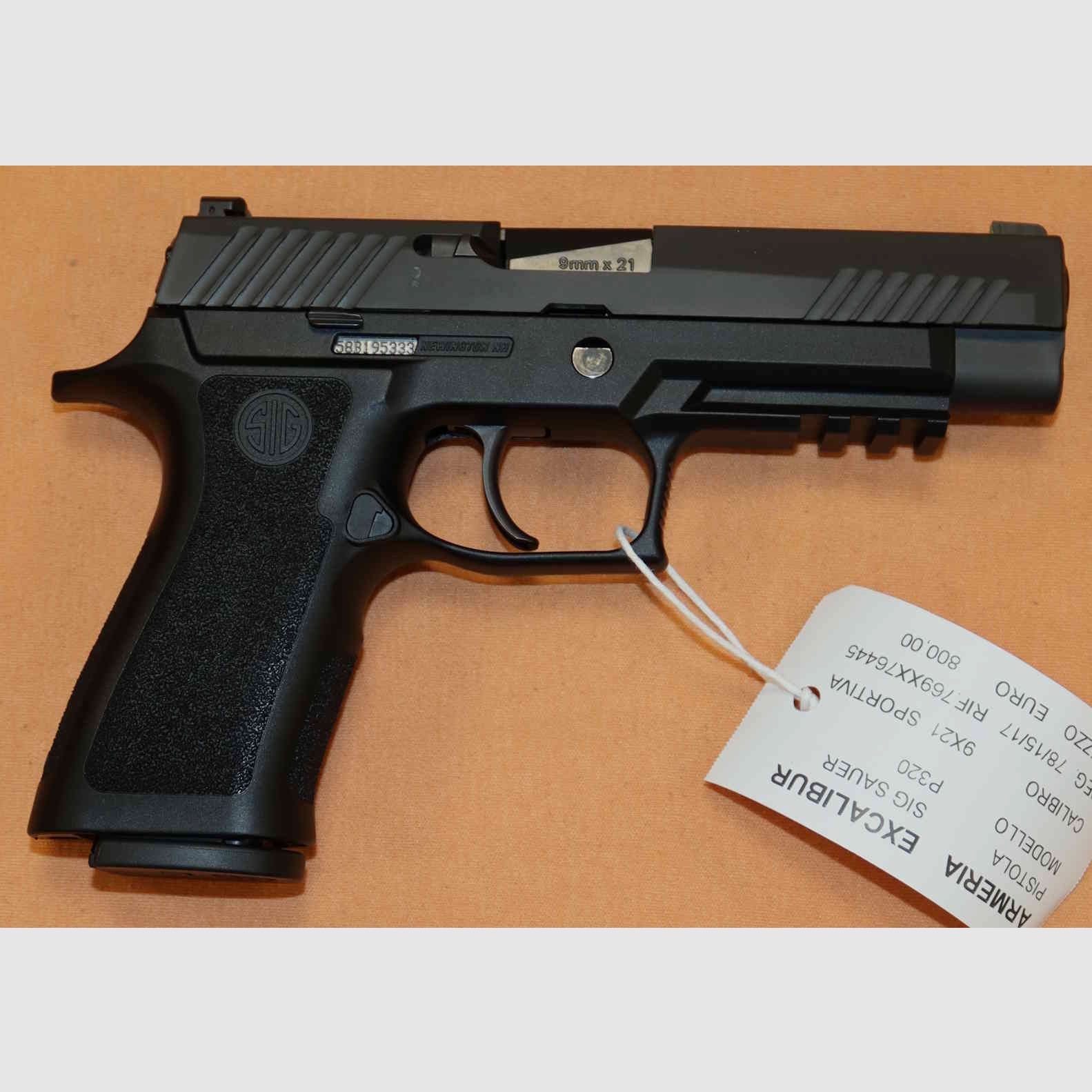 Pistolet Sig Sauer Model P320 Kaliber 9X21 Sportowy, zdjęcie 2 z 6
