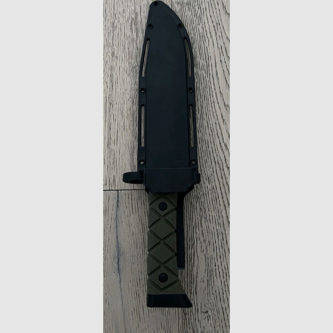 Couteau de chasse/de combat avec étui