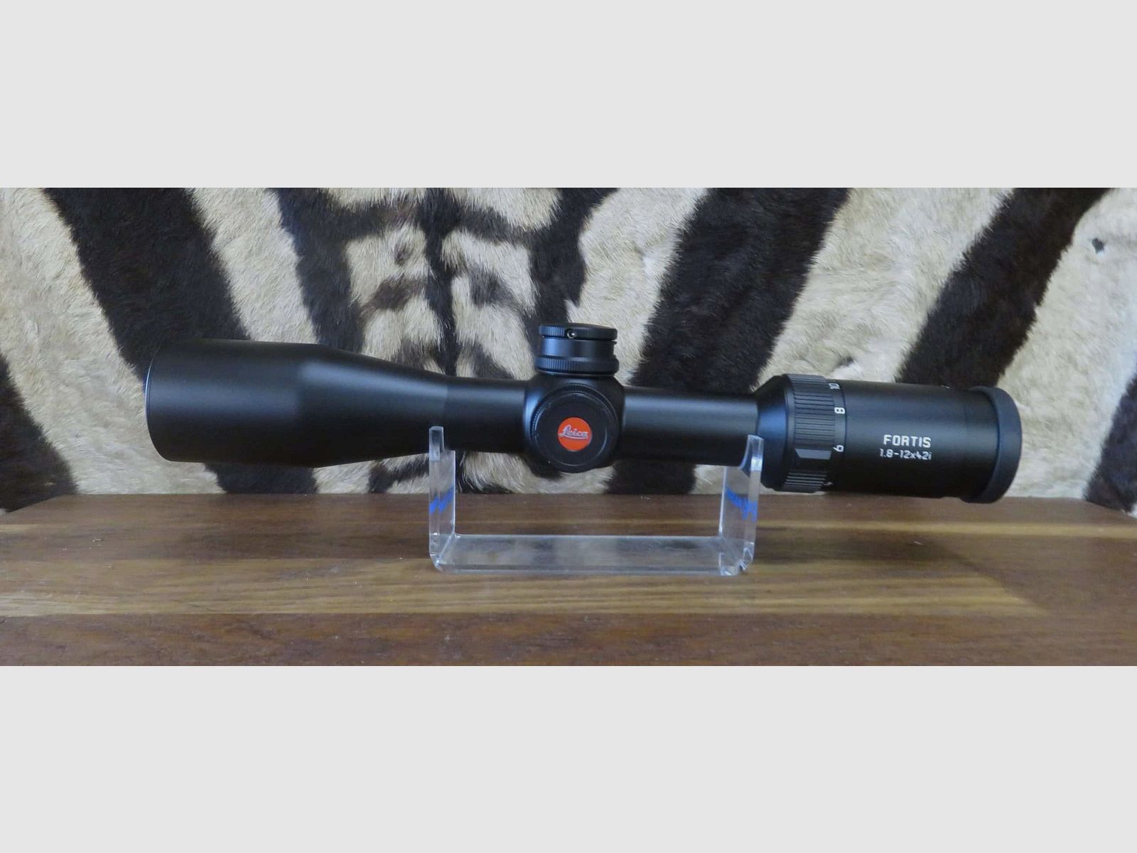 Zielfernrohr LEICA Fortis 6 1.8-12x42i L4a BDC, Bild 2 von 6