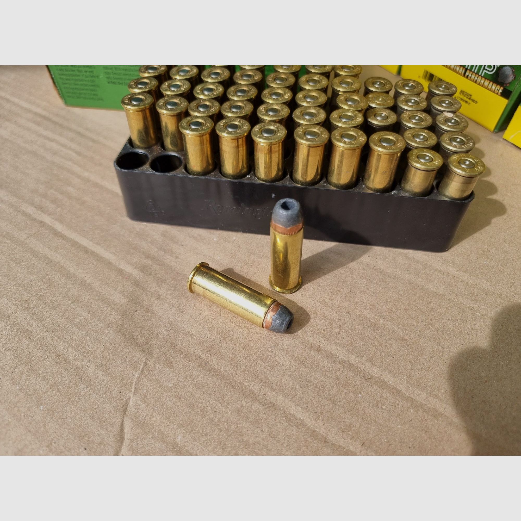 Munition .44 Magnum Remington HTP (High Termal Performance) - 240gr SJHP / TMHS - 836 Schuss