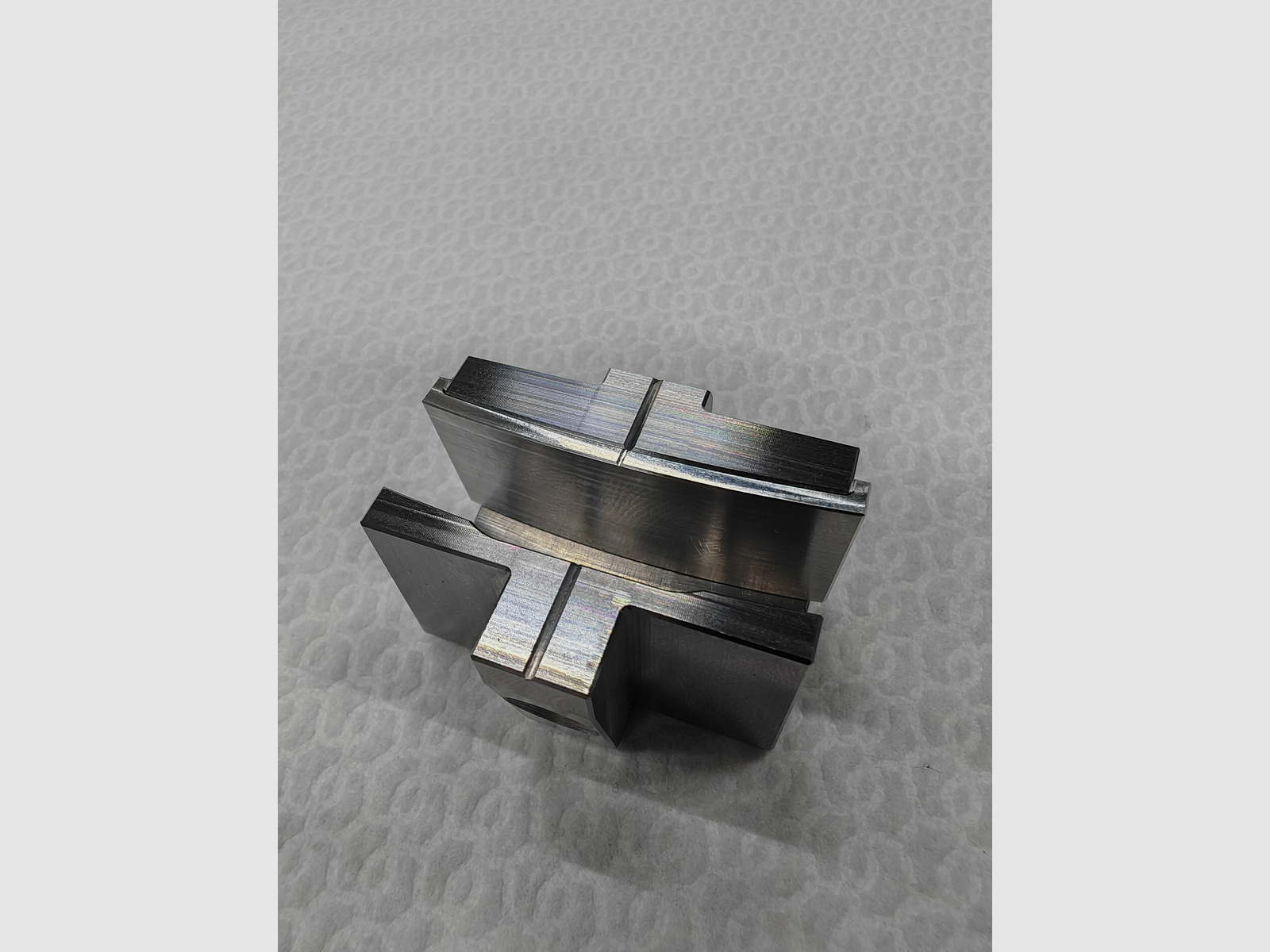 Mey Interceptor Montageblock CNC gefräst