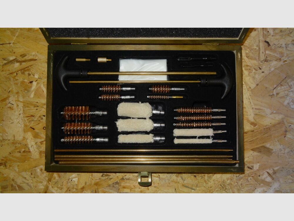 Storm weapon cleaning set / cleaning kit combo for short and long guns, 24 pieces