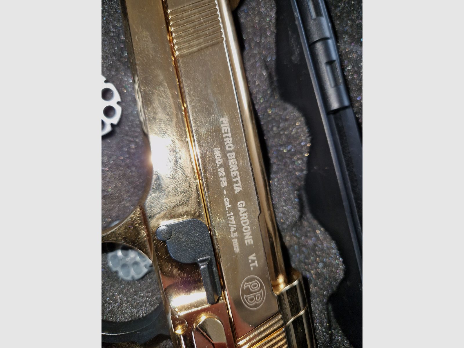 Gold beretta 92fs 4,5 diabolo, immagine 1 di 4