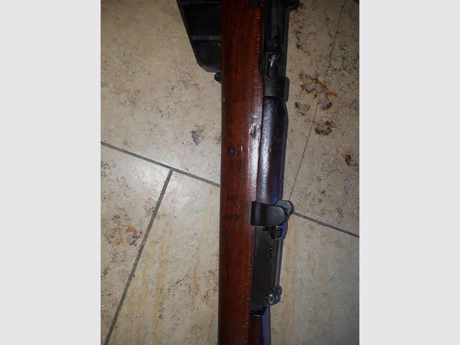 Enfield Nr. 1, caricatore singolo.