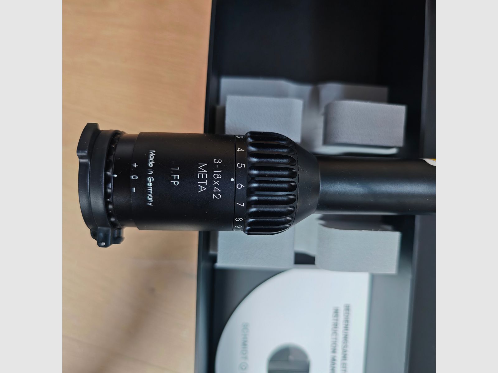 3-18x42 META FFP SBX-S 0,1mrad cw ST LT/ ST ZC LT, Bild 2 von 6