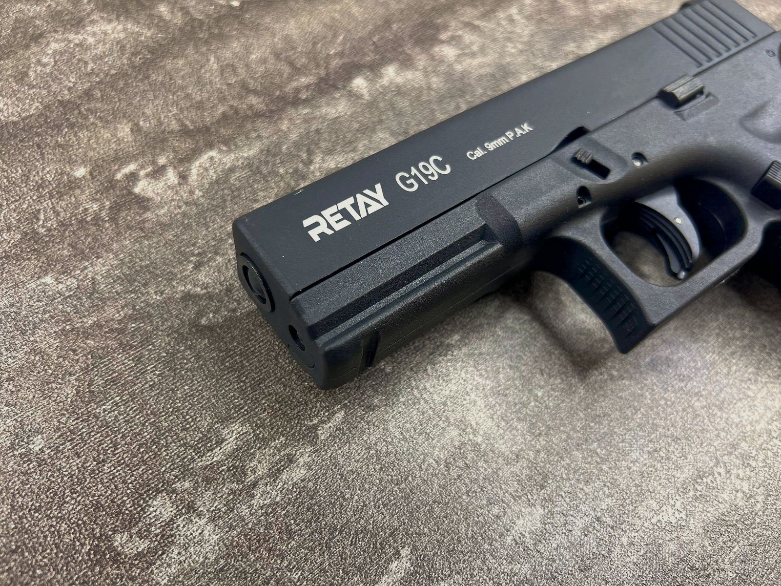 RETAY G19C Top Fire 9mm P.A.K. Schreckschusspistole Glock 19C Nachbau
