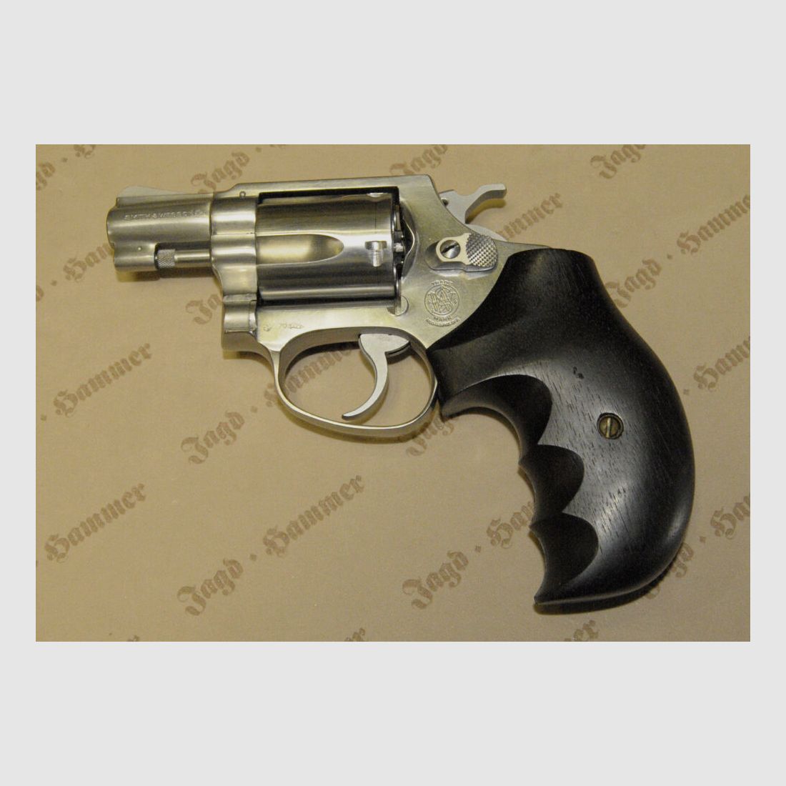 Smith & Wesson 60