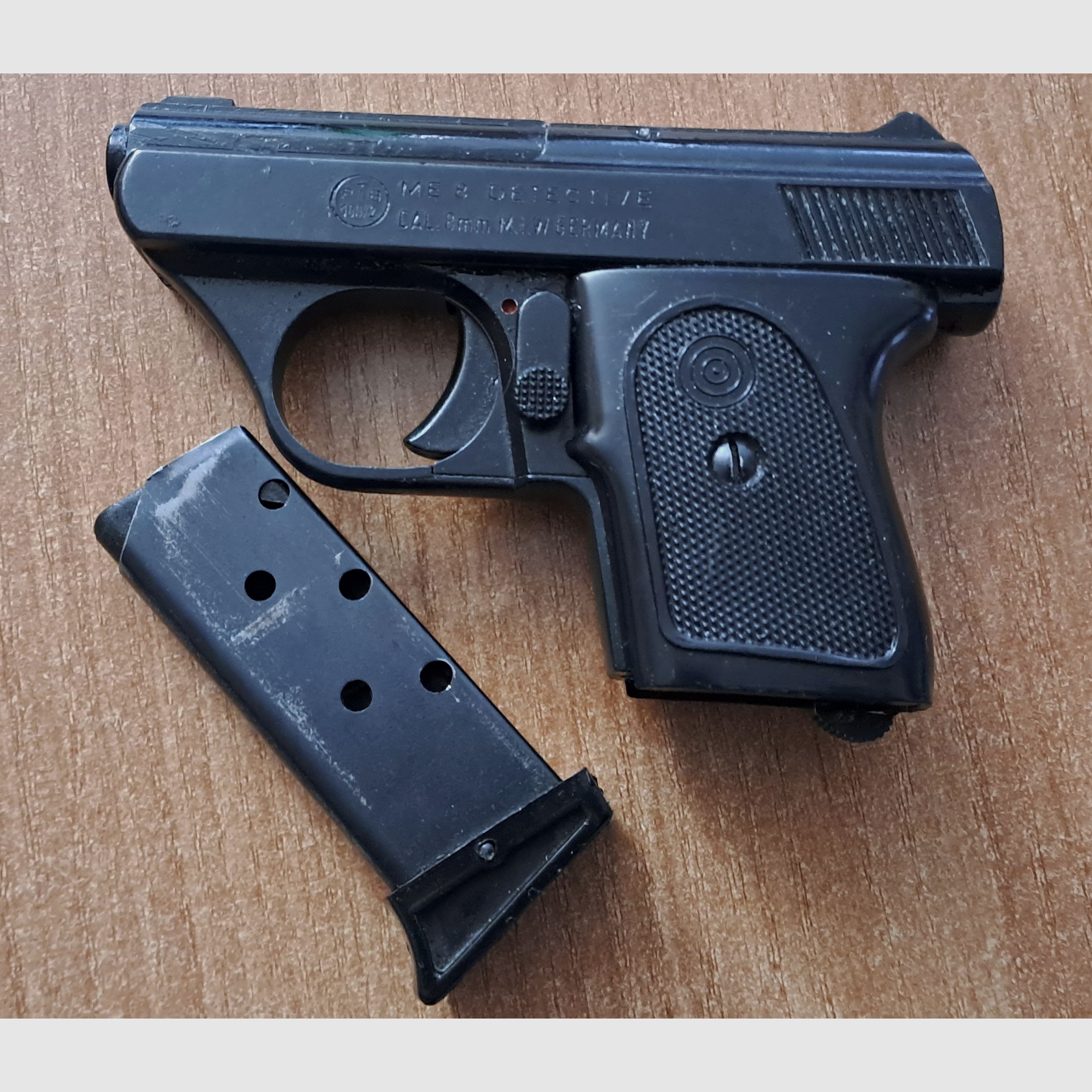 ME 8 Detective 8mm Knall im PTB 100/2