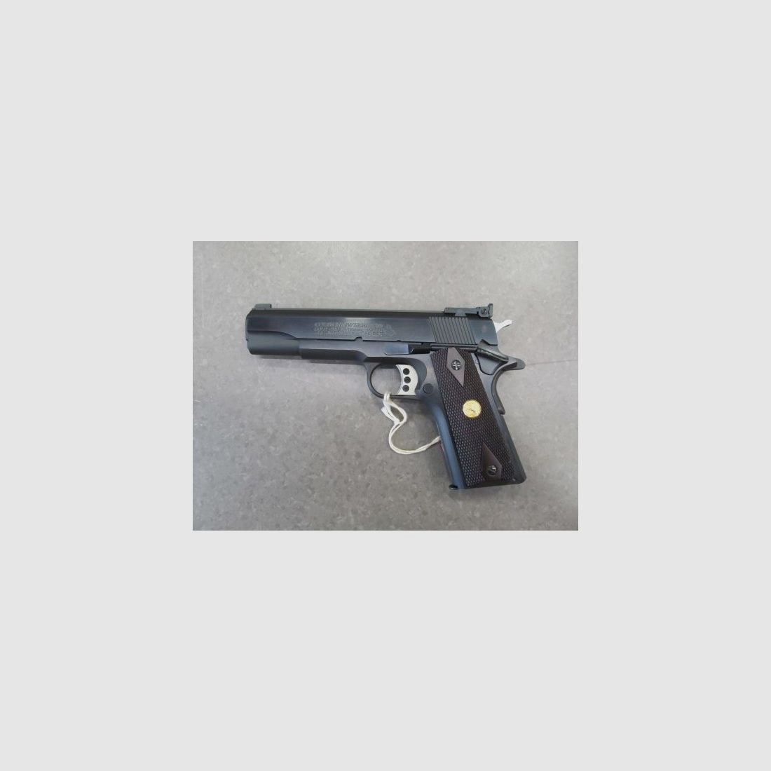 Pistole Semiauto Colt 1911 Gold Cup, Bild 1 von 4