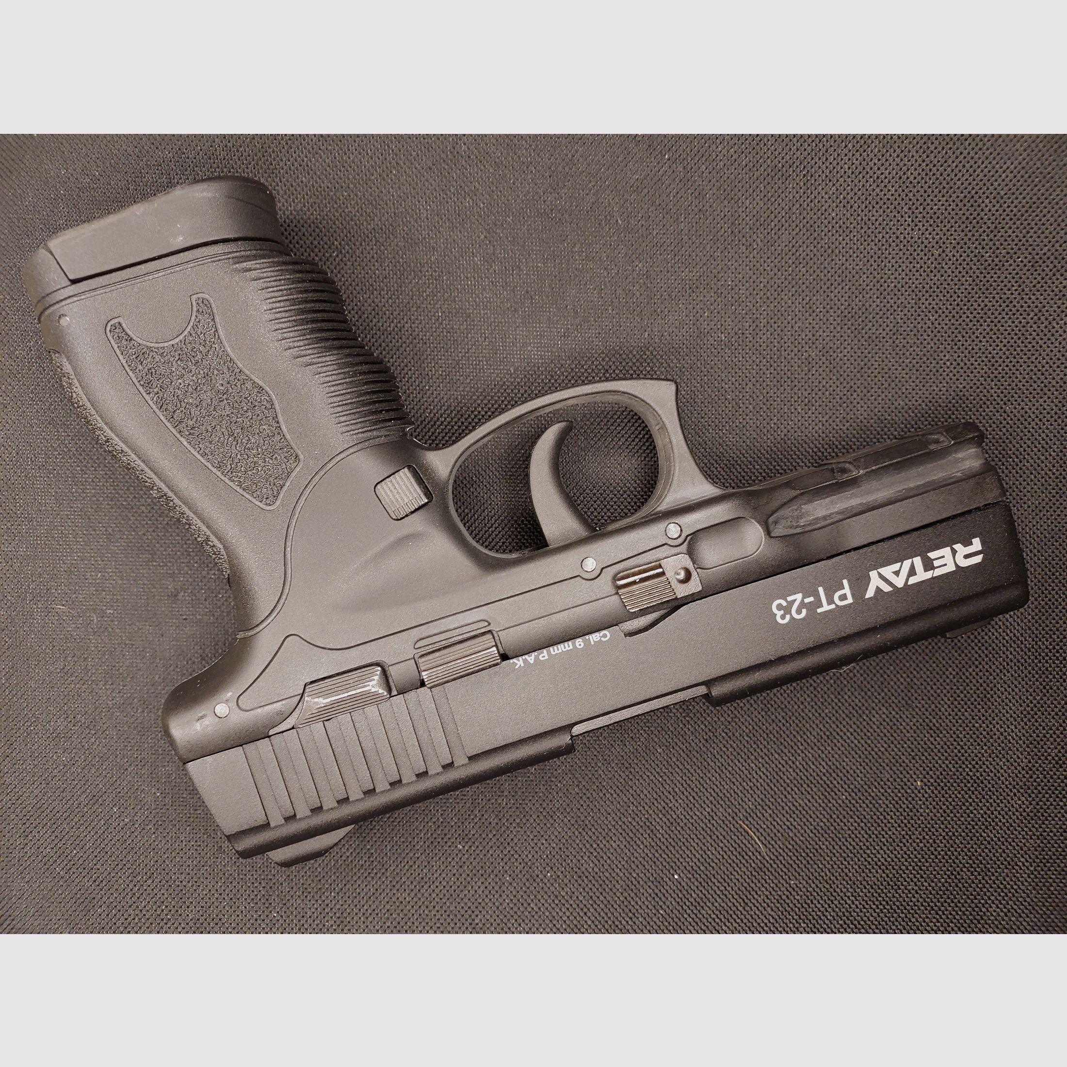 Retay PT-23 Pistool 9mm P.A.K. geblauwde (PTB 1077)