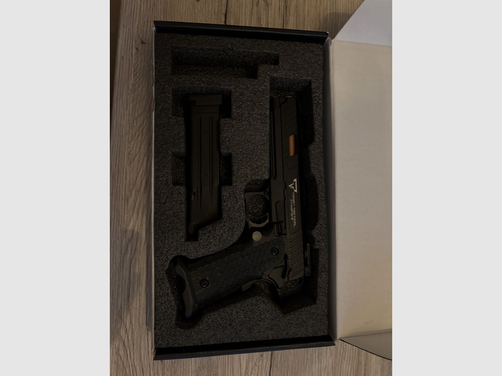 Combat Master R601 Army Armament