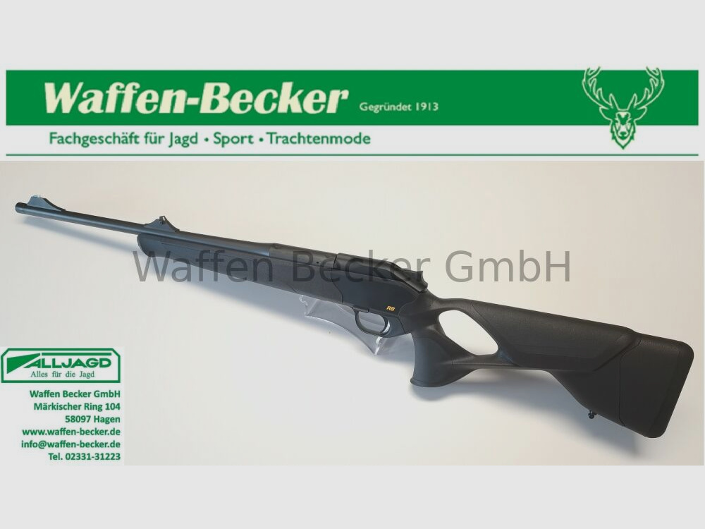 Blaser	 Geradezugrepetierer Blaser R8 Ultimate black Kal. .308Win. 52cm LL, M15x1 Gewinde