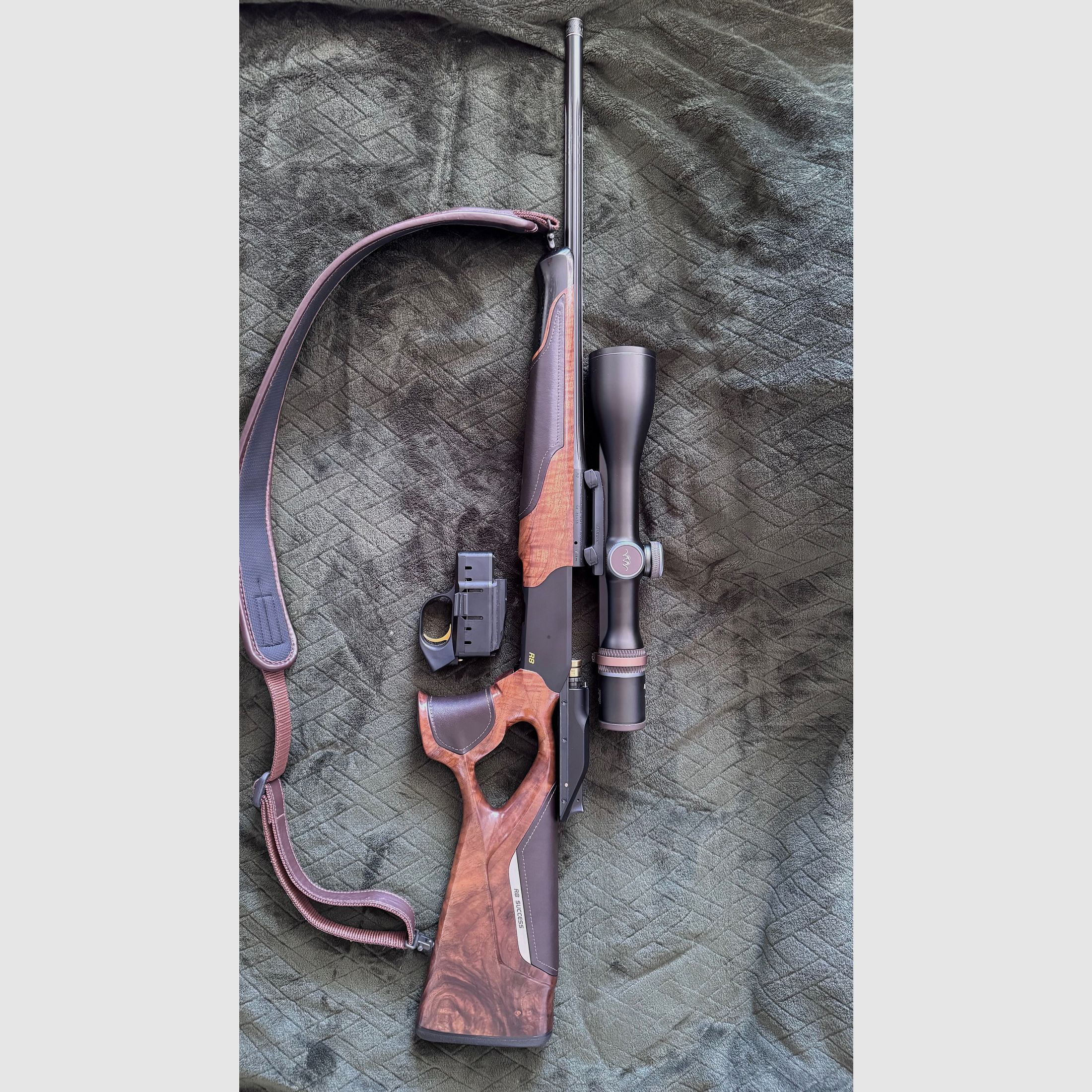 Blaser r8 professionell success madera cuero variante con visor Blaser calibre 30-06 con muchos extras
